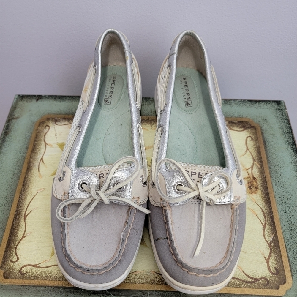 Sperry Leather Top Sider Size 5.5